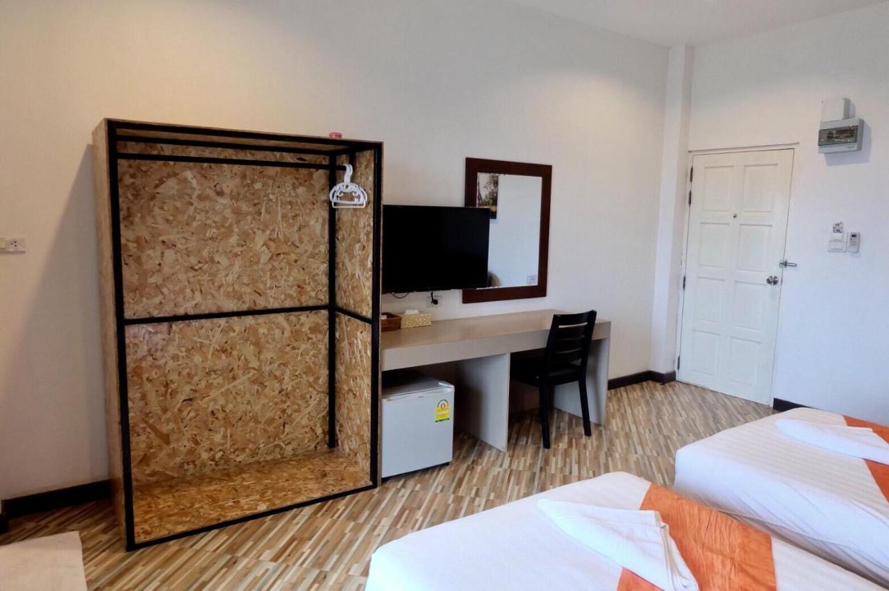 Bk Place Hotel Bueng Kan Εξωτερικό φωτογραφία